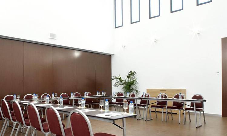 Sala de Convenciones Hotel ILUNION Calas de Conil Conil de la Frontera Sala de Convenciones Hotel ILUNION Calas de Conil Conil de la Frontera
