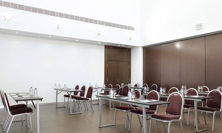 Salón Exposiciones Hotel ILUNION Calas de Conil Conil de la Frontera Salón Exposiciones Hotel ILUNION Calas de Conil Conil de la Frontera